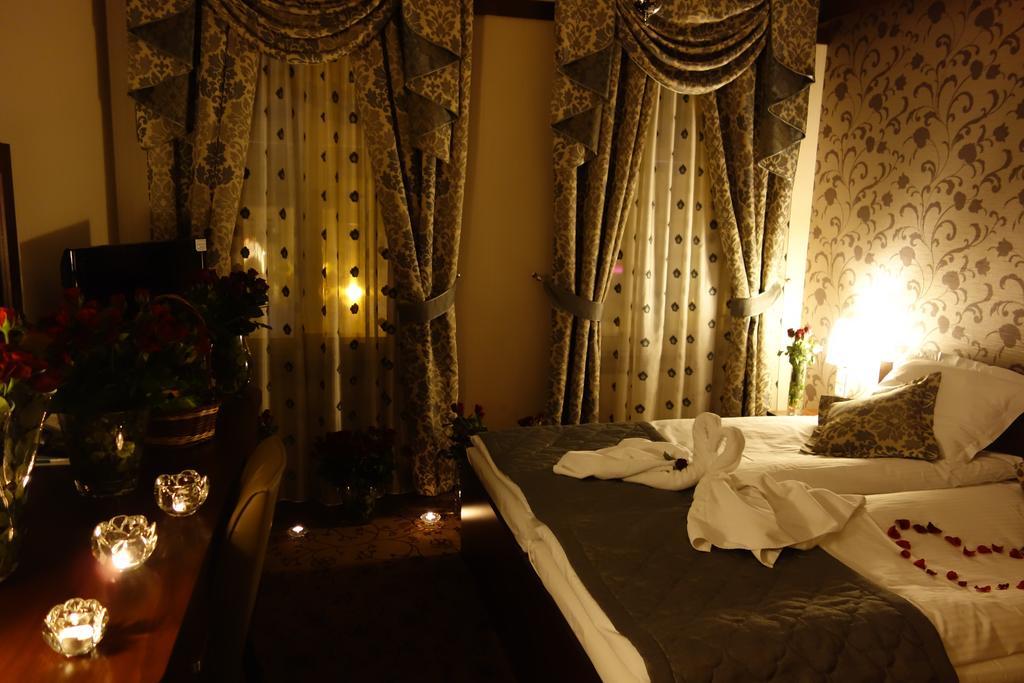 Hotel-Restauracja Platan Chrzanów Eksteriør bilde